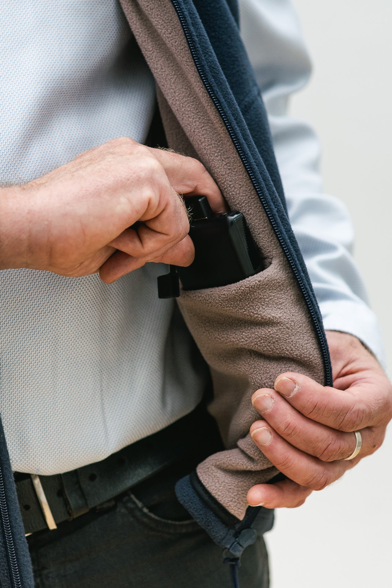 WoozHomme - Gilet chauffant micropolaire eco-responsable - unisexe - Local